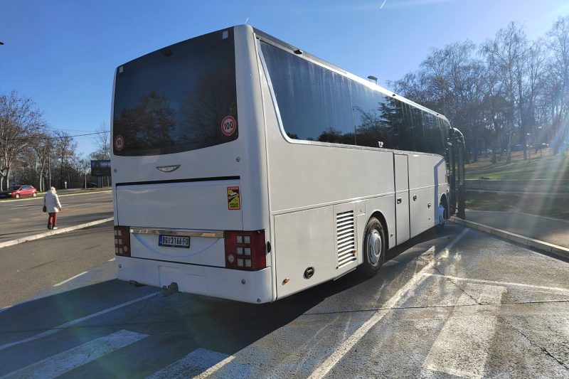 VAN-HOOL_5